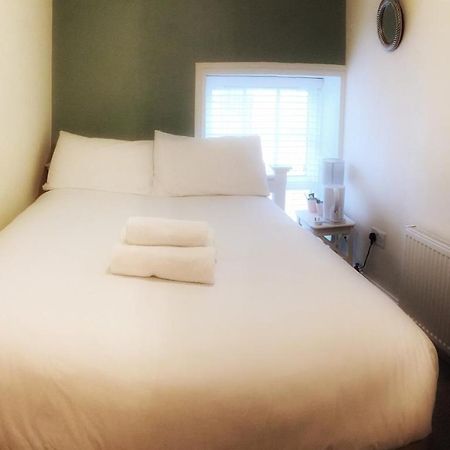 Salthill Prairie House - Boutique Townhouseゲストハウス エクステリア 写真