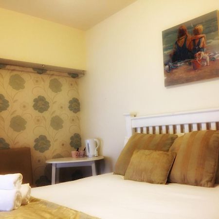 Salthill Prairie House - Boutique Townhouseゲストハウス エクステリア 写真